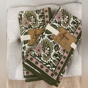 Set of two world market napkins